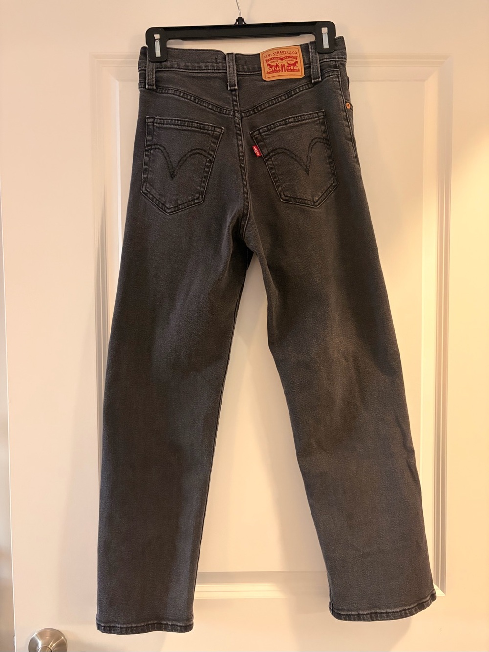 Levi’s Ribcage Straight Ankle Jeans Size 25 Black Wash High Rise Button Fly - Picture 2 of 4